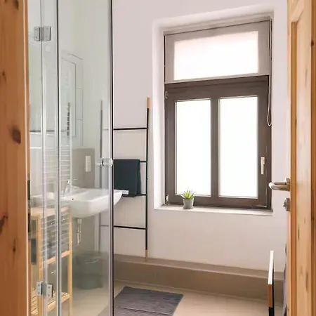 Apartament Arena Guest *